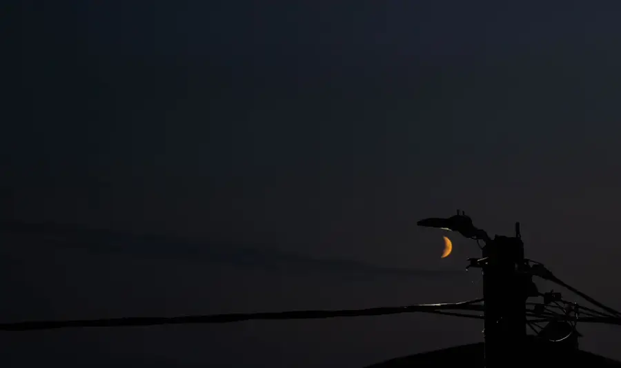 無人機夜間飛行示意圖（示意圖）