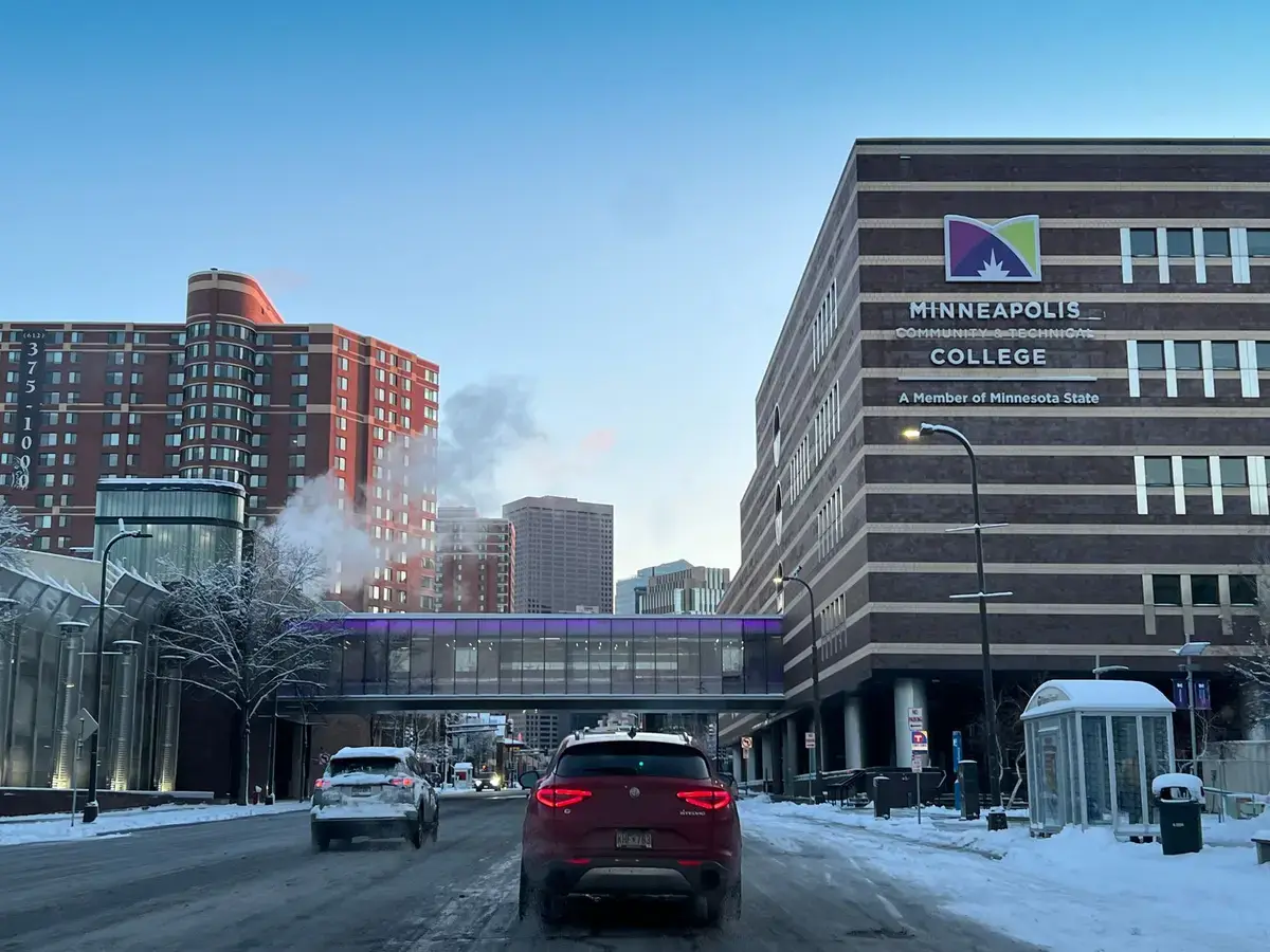 美國明尼阿波利斯市中心冬季街景