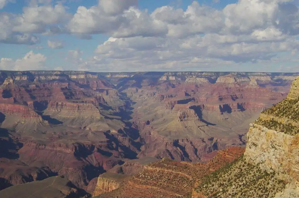 Bright Angel Creek所在的大峽谷溪谷地景，非本次洪水現場