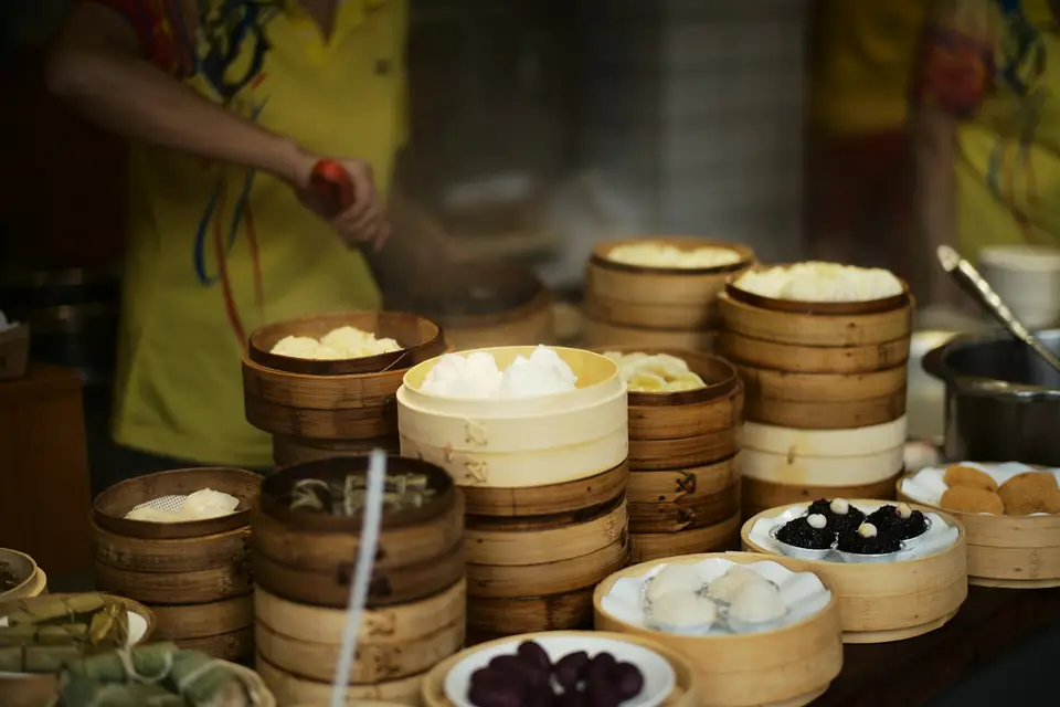 台北商家料理與消費場景，呈現旅宿景點優惠帶動在地消費